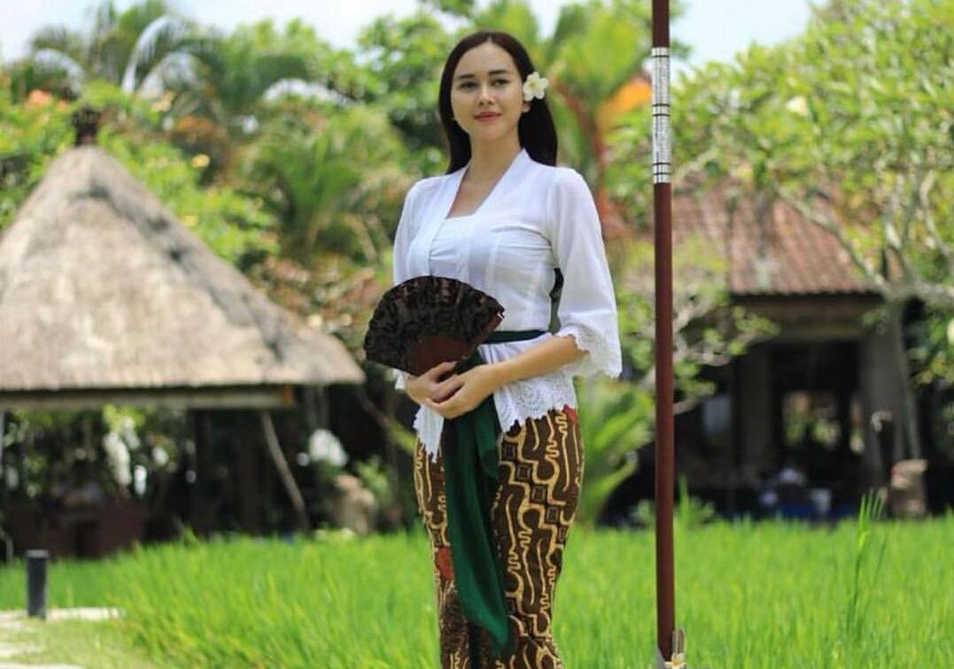 Potret Aura Kasih di Bali.jpg - greshan.online